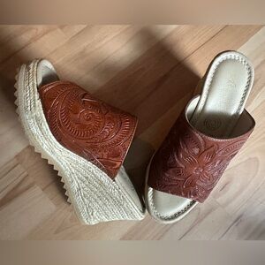 Stamped Leather wedge sandals
